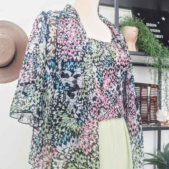 Monarch Butterfly pleated top and kimono cardigan - Picture 2 of 3